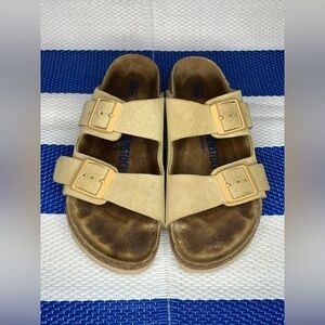 ✨🎉 Birkenstock Arizona Soft Suede Tan and Latte Cream Sandals - Size 5 EU 36